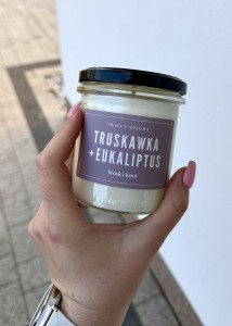 ŚWIECA SOJOWA TRUSKAWKA+EUKALIPTUS