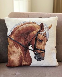 PODUSZKA GOBELINOWA KOŃ HAFLINGER